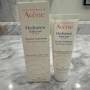 Avene Hydrance Light Hydrating Emulsion  Sensitive Skin (40ml/1.3fl)